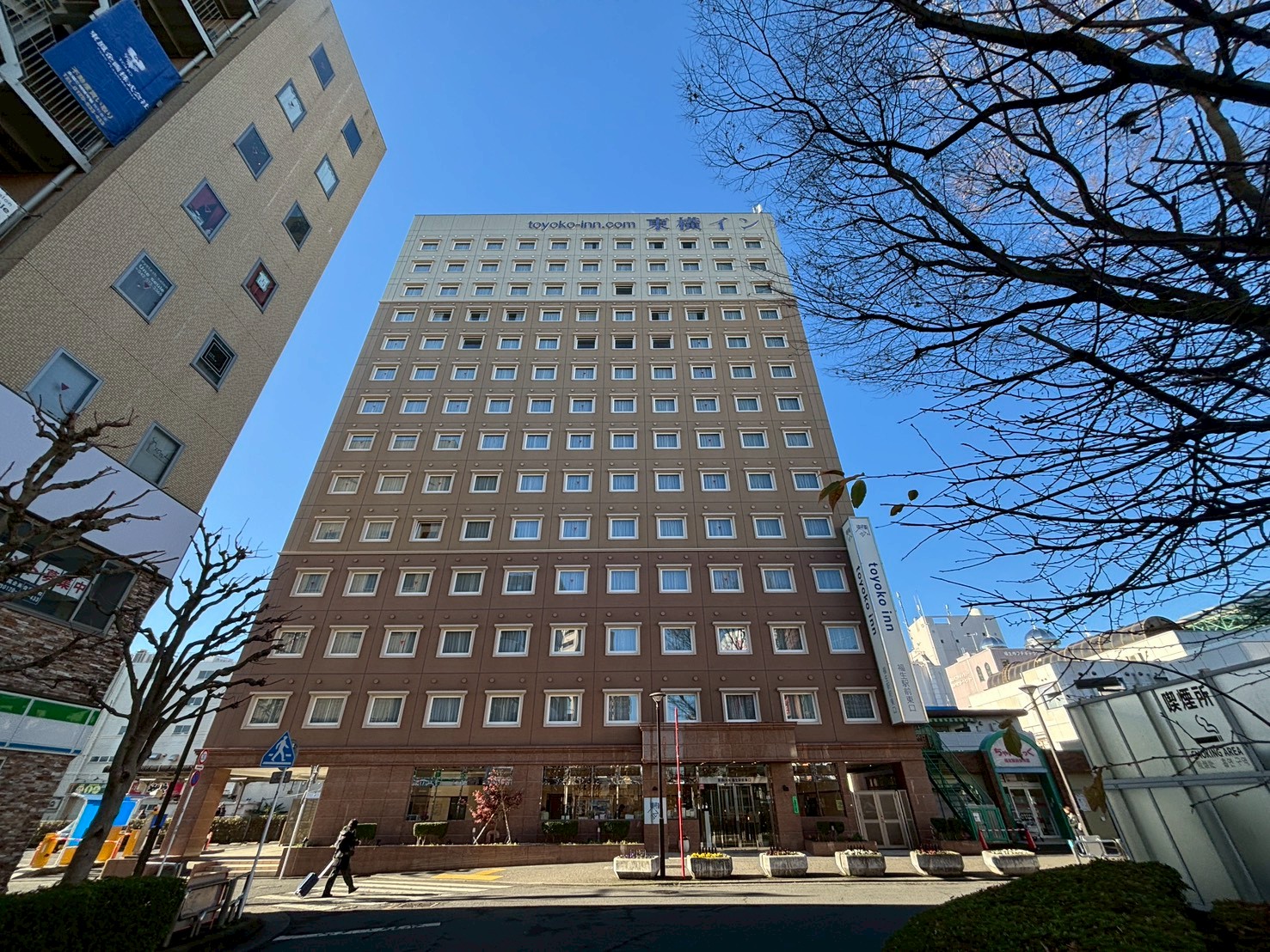 【東京都福生市】 RC造 地上14階　某ホテル外壁改修工事 | マンションやアパート・ビルの外壁改修工事は立川市の株式会社エムズクラフト